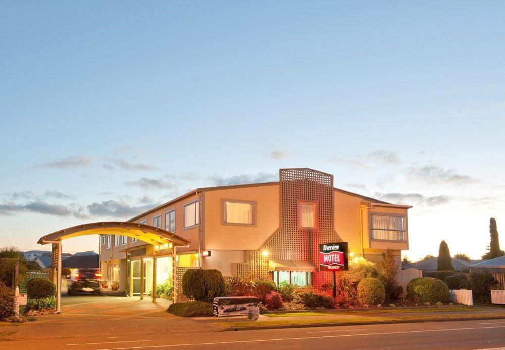 Riverview Motel Уонгануи Экстерьер фото