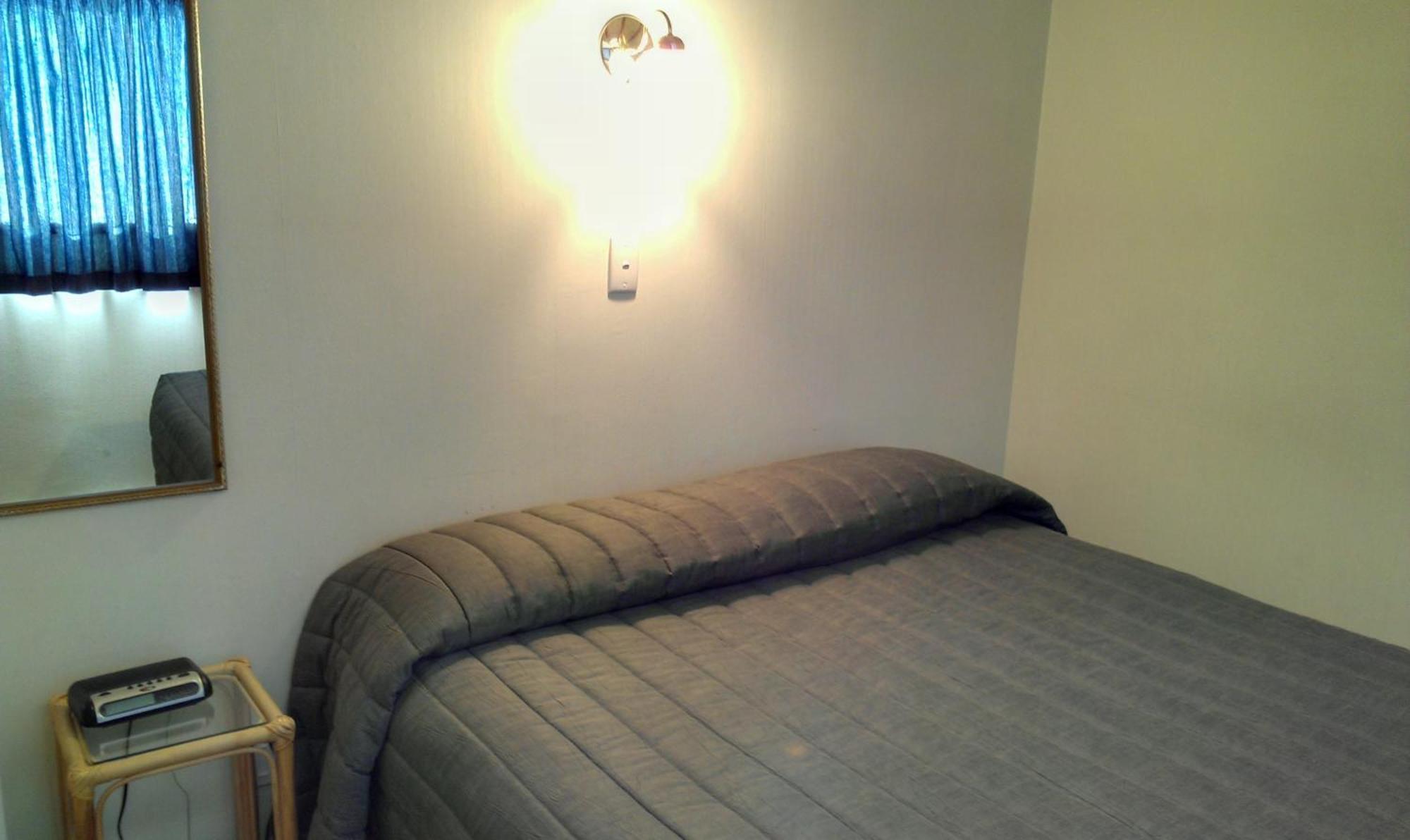 Riverview Motel Уонгануи Экстерьер фото